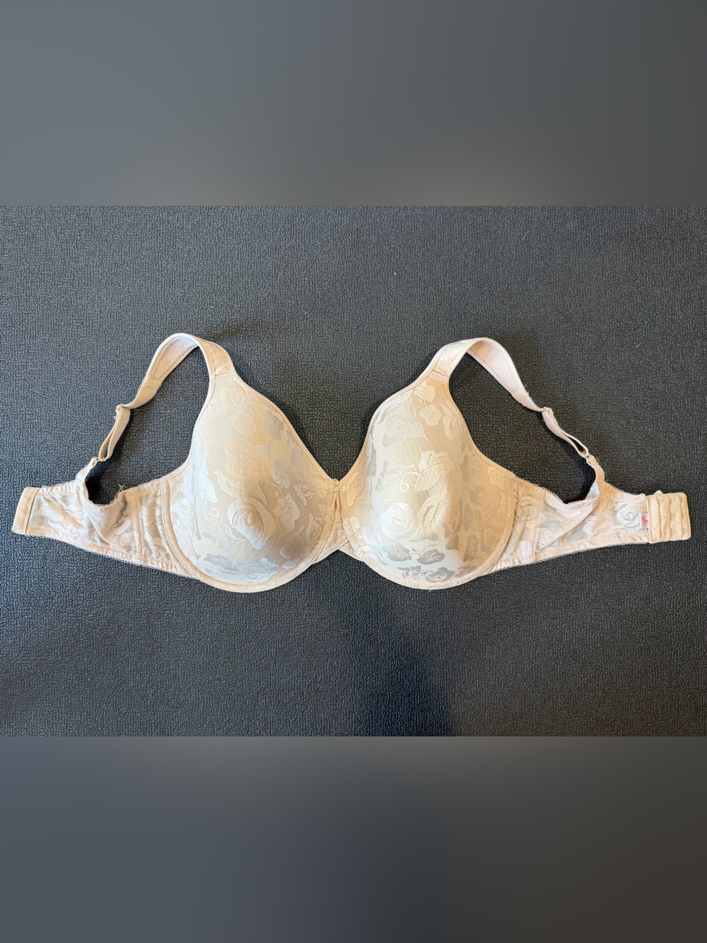 Wacoal 40G Nude Floral Awareness Underwire Full Coverage Bra #853167 Seamless